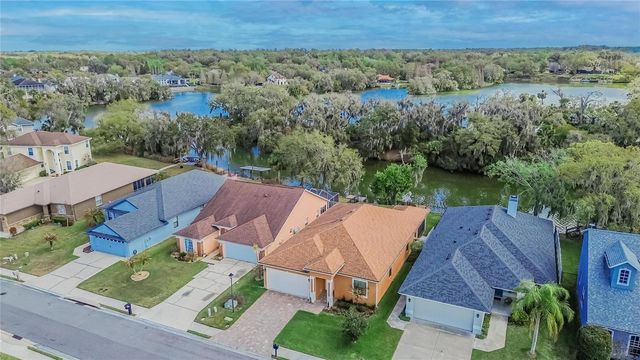 6870 SHIMMERING DRIVE, Lakeland, FL 33813