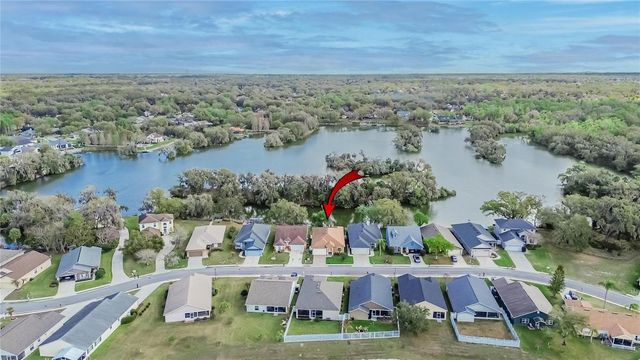 6870 SHIMMERING DRIVE, Lakeland, FL 33813