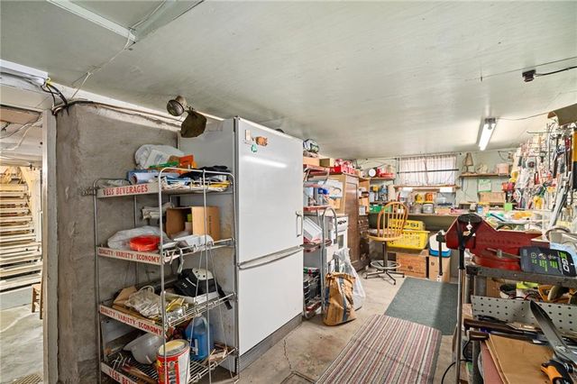 5708 Harrison Street, Kansas City, MO 64110