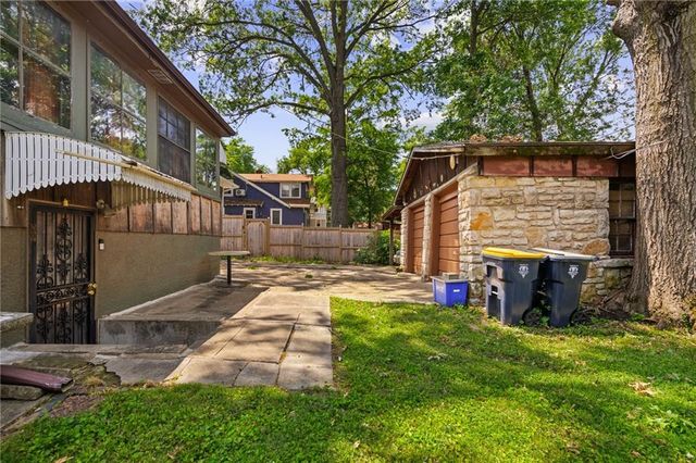5708 Harrison Street, Kansas City, MO 64110