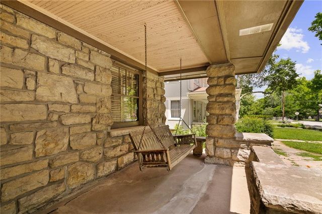 5708 Harrison Street, Kansas City, MO 64110