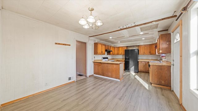 720 W Sylvester Street, Pasco, WA 99301