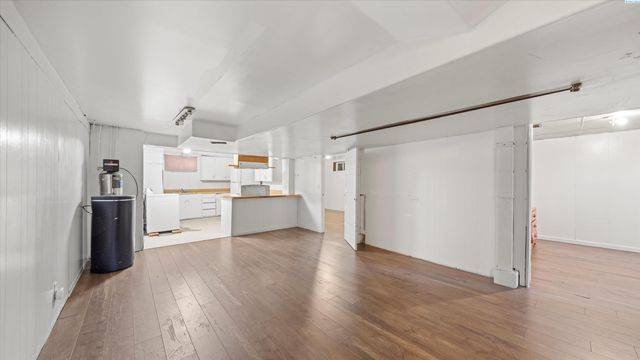 720 W Sylvester Street, Pasco, WA 99301