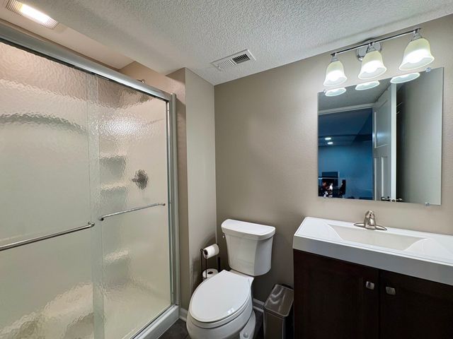 3542 NE Winding Trail Drive, Ankeny, IA 50021