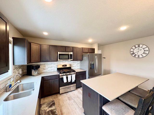 3542 NE Winding Trail Drive, Ankeny, IA 50021