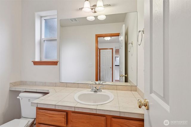 21303 41st Court W, Mountlake Terrace, WA 98043