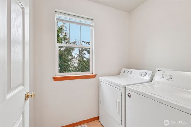 21303 41st Court W, Mountlake Terrace, WA 98043