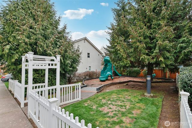 21303 41st Court W, Mountlake Terrace, WA 98043