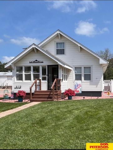 619 S 13 Street, Tekamah, NE 68061
