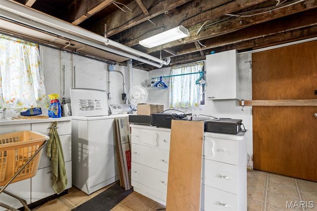 4317 Tyrolean Avenue, St Louis, MO 63116