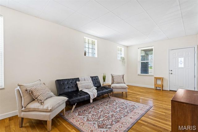 4317 Tyrolean Avenue, St Louis, MO 63116