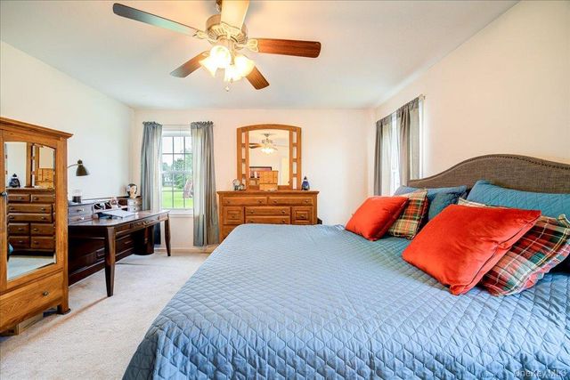 5 Sunrise Drive, Milton, NY 12547