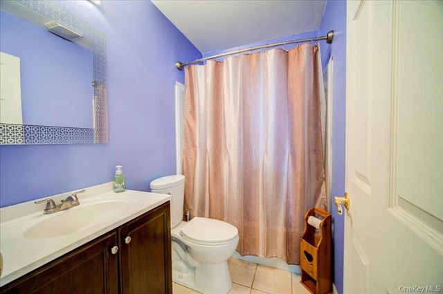 5 Sunrise Drive, Milton, NY 12547