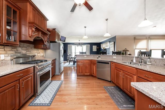 10642 Fuesser Road, Mascoutah, IL 62258