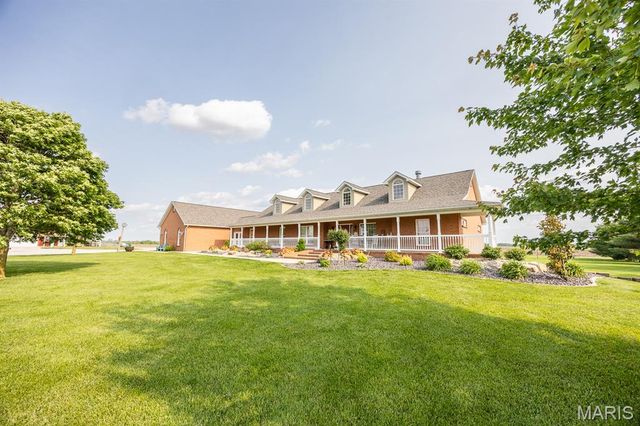 10642 Fuesser Road, Mascoutah, IL 62258