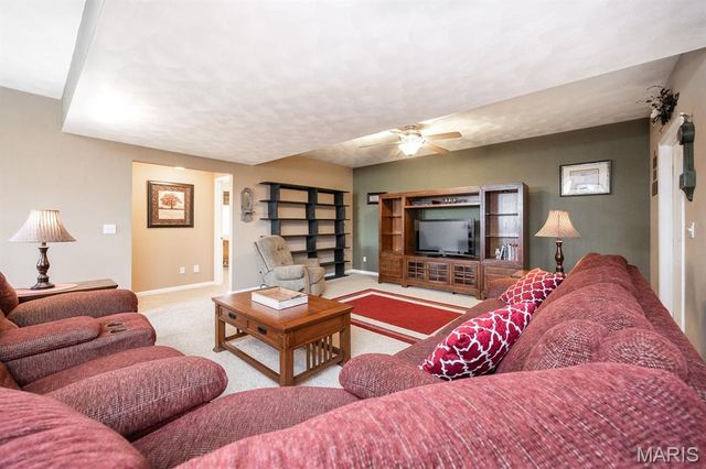 10642 Fuesser Road, Mascoutah, IL 62258