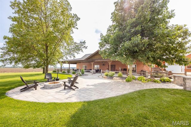 10642 Fuesser Road, Mascoutah, IL 62258