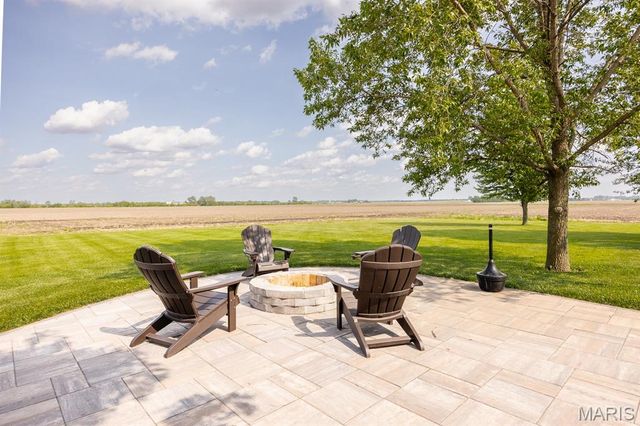 10642 Fuesser Road, Mascoutah, IL 62258