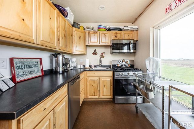 10642 Fuesser Road, Mascoutah, IL 62258