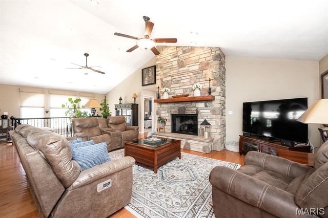 10642 Fuesser Road, Mascoutah, IL 62258