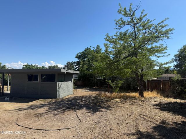 2525 Larry Circle, Carson City, NV 89706