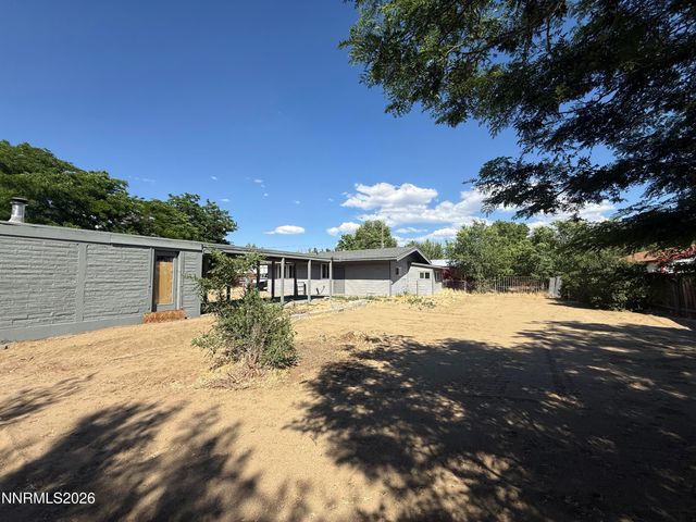 2525 Larry Circle, Carson City, NV 89706