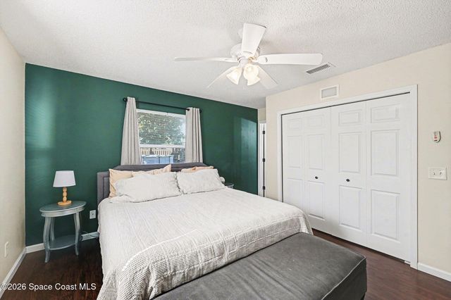 1070 Lee Avenue NW, Melbourne, FL 32907