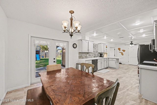 1070 Lee Avenue NW, Melbourne, FL 32907