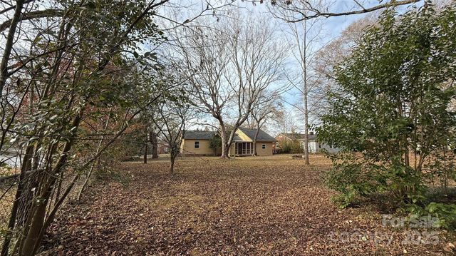 809 Howard Street, Shelby, NC 28152