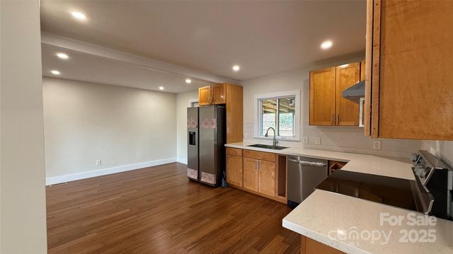 809 Howard Street, Shelby, NC 28152