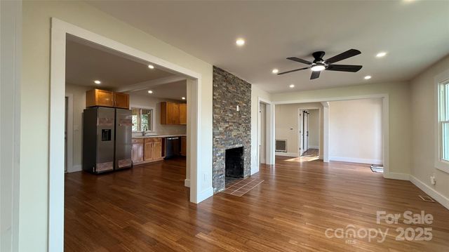 809 Howard Street, Shelby, NC 28152