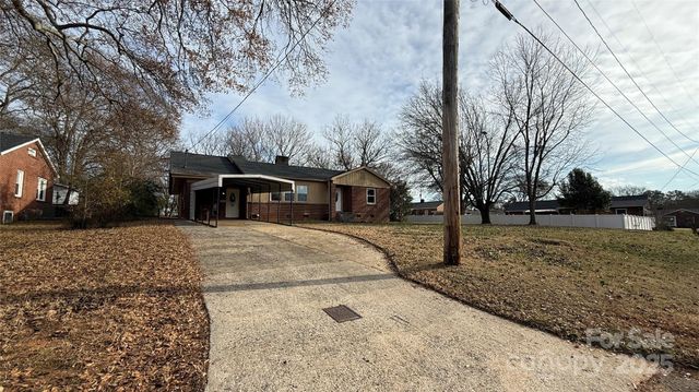 809 Howard Street, Shelby, NC 28152