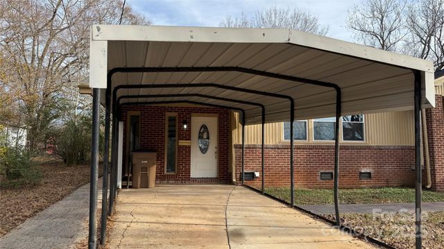 809 Howard Street, Shelby, NC 28152