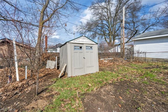 1931 Byrd Avenue, Cuyahoga Falls, OH 44223