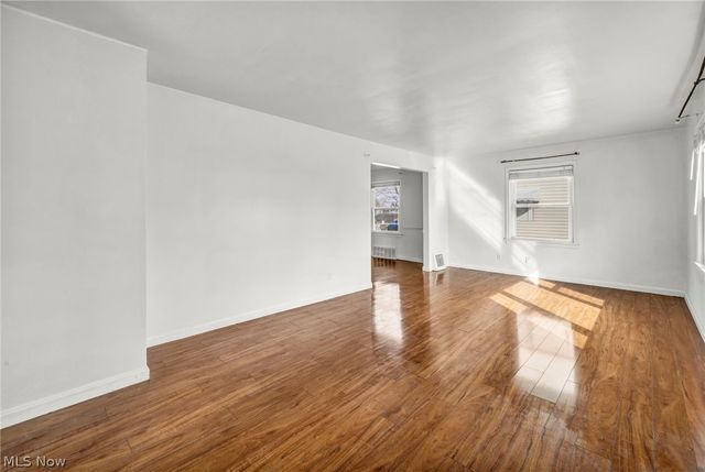 1931 Byrd Avenue, Cuyahoga Falls, OH 44223