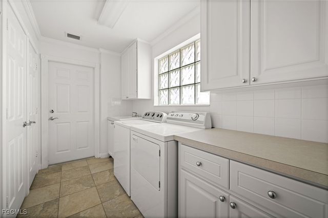 7759 Ionio CT, Naples, FL 34114