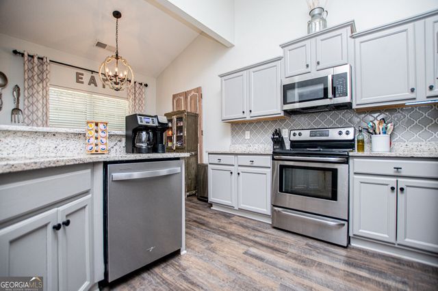 914 Safe Harbor Drive, Dallas, GA 30157