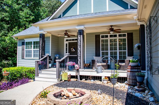 914 Safe Harbor Drive, Dallas, GA 30157