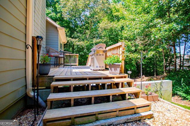 914 Safe Harbor Drive, Dallas, GA 30157