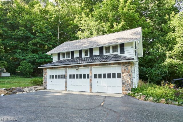 10331 Butternut Road, Chesterland, OH 44026