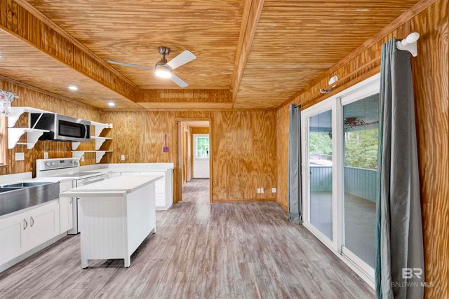 516 Elberta Loop, Lillian, AL 36549