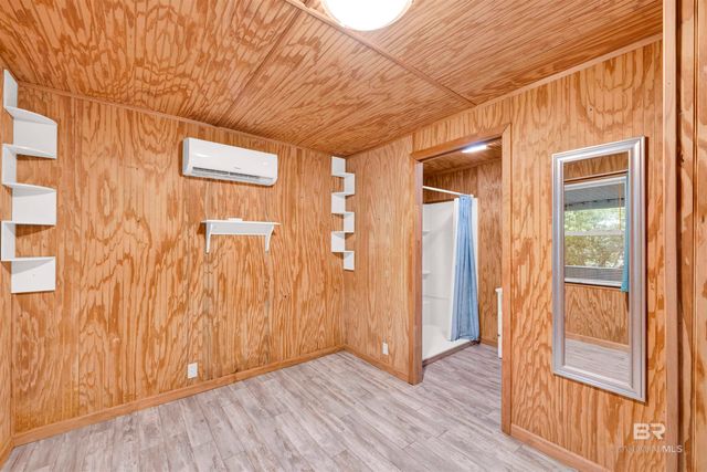 516 Elberta Loop, Lillian, AL 36549