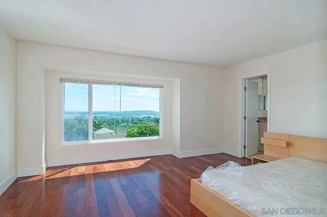 5415 Thunderbird, La Jolla, CA 92037