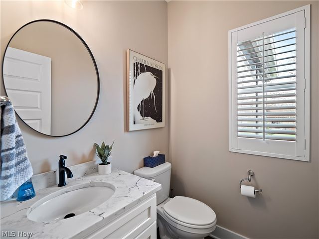 10134 Rosalee Lane, Strongsville, OH 44136