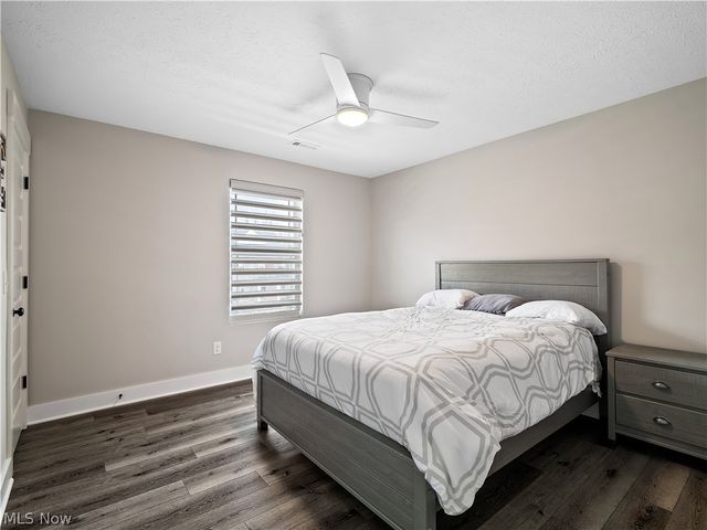 10134 Rosalee Lane, Strongsville, OH 44136