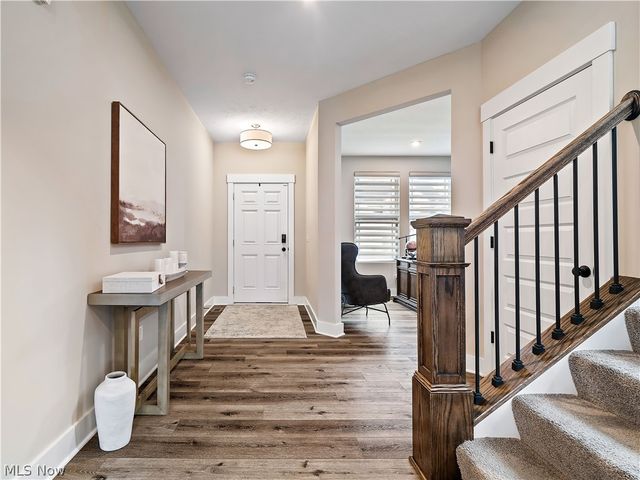 10134 Rosalee Lane, Strongsville, OH 44136