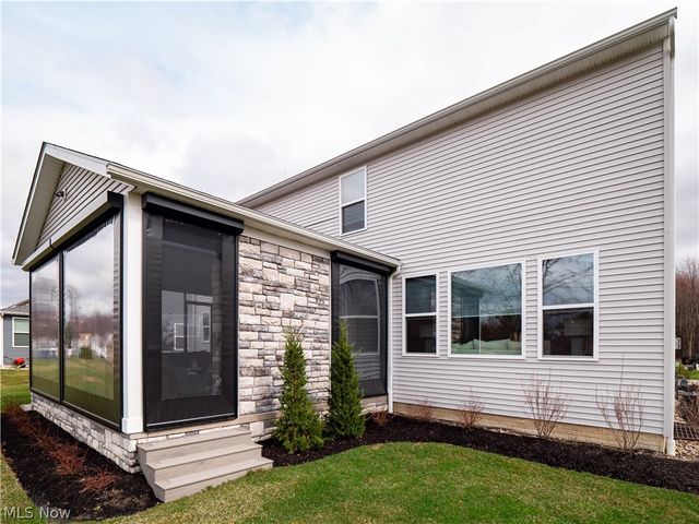 10134 Rosalee Lane, Strongsville, OH 44136