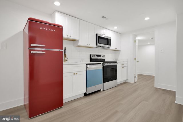 623 LONGFELLOW ST NW, Washington, DC 20011