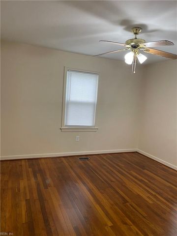 918 13th ST, Newport News, VA 23607