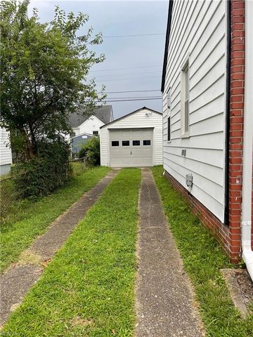 918 13th ST, Newport News, VA 23607